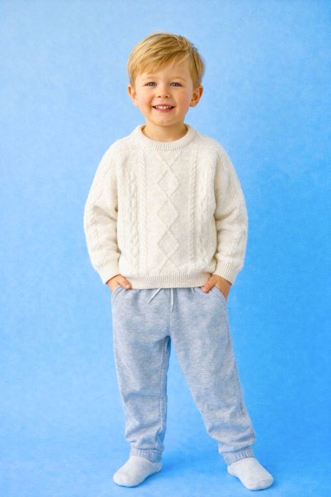 Свитер шерстяной и трико в хорошем состоянии 3-4 года Вай Кики