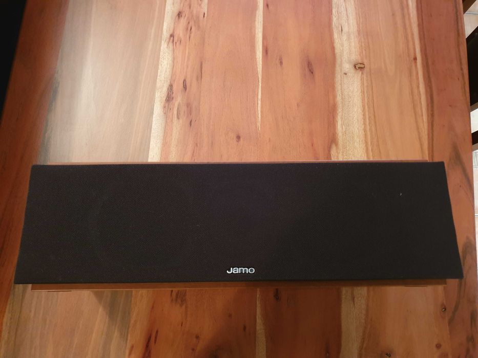 JAMO тонколоона централен канал домашно кино