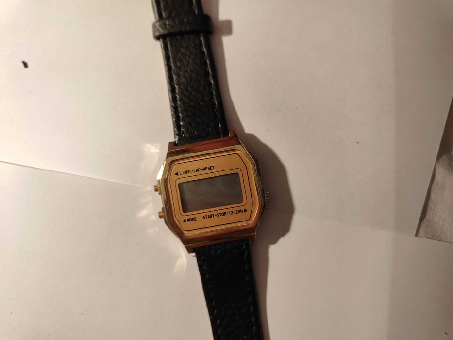 Ретро часовници, карти и др.