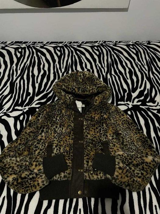 Geaca "H&M" exceptionala