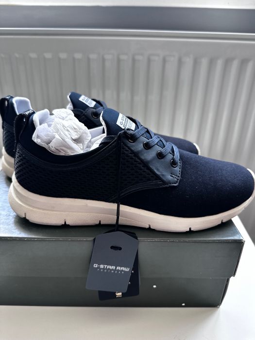 Нови кецове G STAR