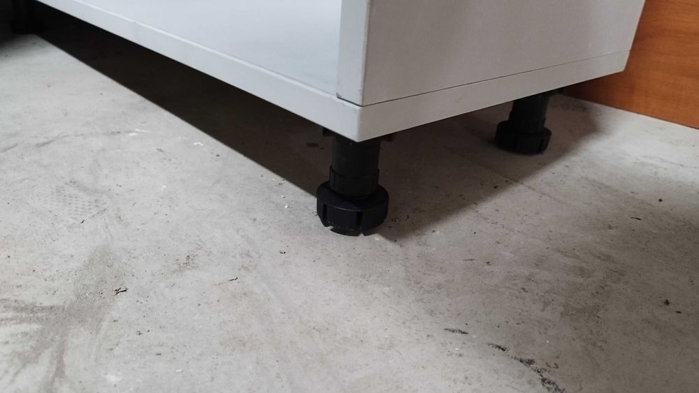 Етажерка 89/32/237см -  шкаф с рафтове