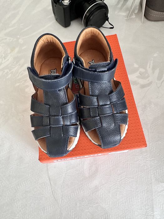 Кожаные сандали детские