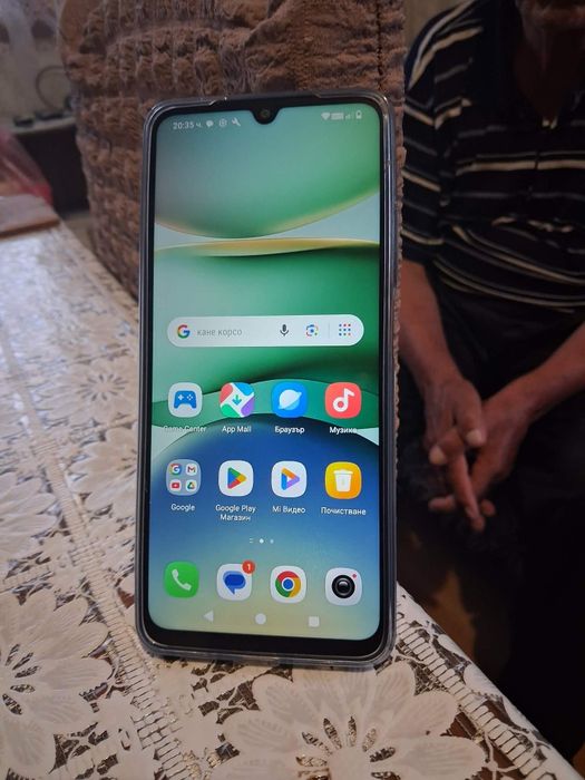 Продавам SAMSUNG A26 пов