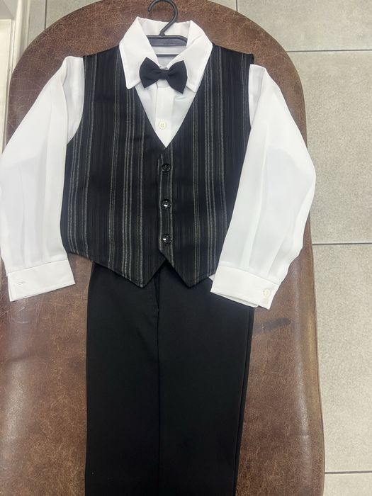 Детски комплект от риза ,елек и панталон