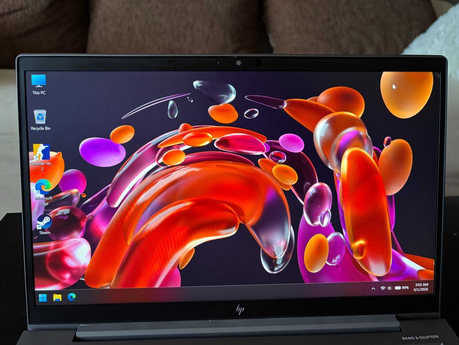 HP ZBook Firefly 14 G8 i7-1165G7 16GB RAM DDR4 3200MHz 256GB SSD Nvidia T500 4GB BATERIE NOUĂ Windows 11 Tastatura Iluminata Incarcător