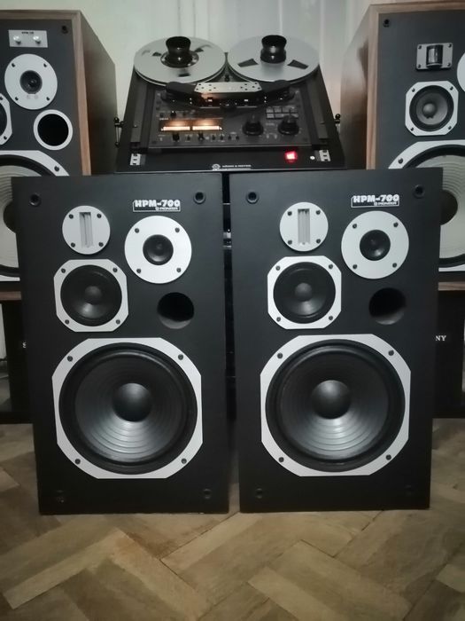 Linie Pioneer blue line, boxe Pioneer Hpm 700
