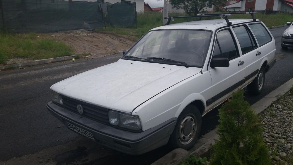 VOLKSWAGEN Passat 1988 — imagine 1