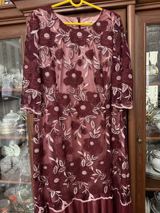 Продам платье