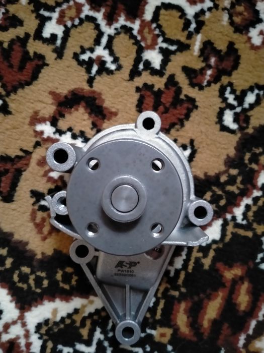 Продам новые запчасти