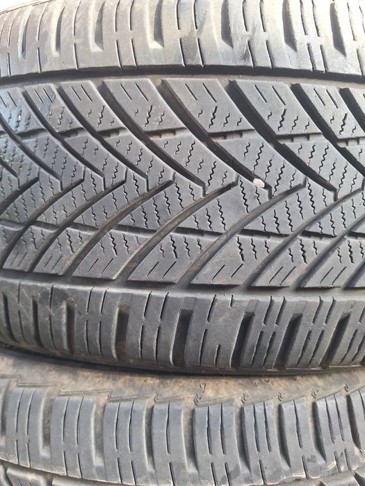 Anvelope 225/50/18 All sezon 4 buc