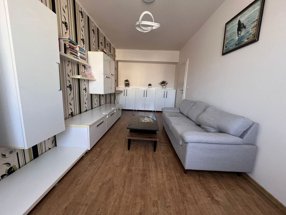 Inchiriez apartament ultracentral 2 camere 70mp bloc nou