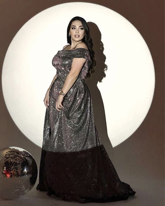 Платье вечернее