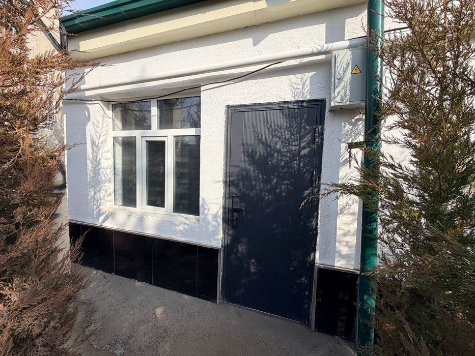 Сдаётся 1,8 соток,4 ком.2 этажа (евро,обстановка) паркентский