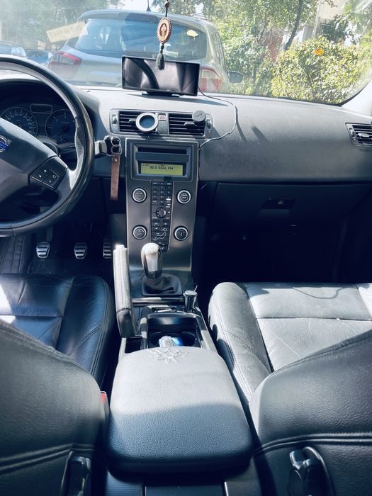 VOLVO S40