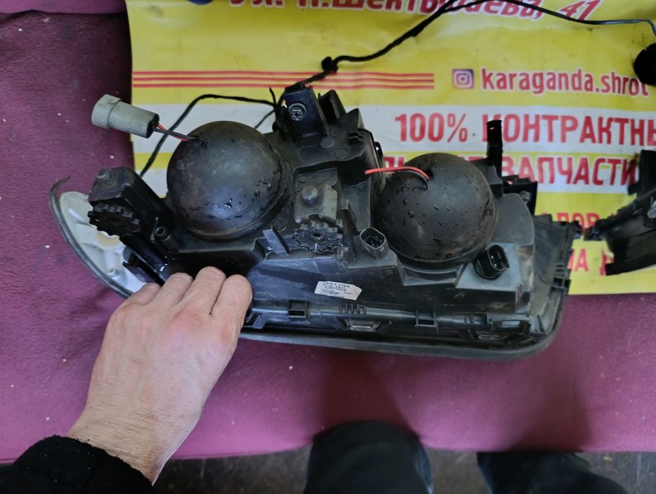 Фары на BMW E46 до рестайлинг с ангельскими