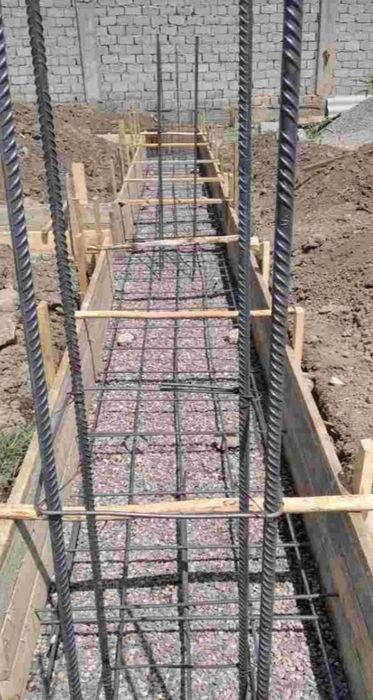 прораб с бригадой