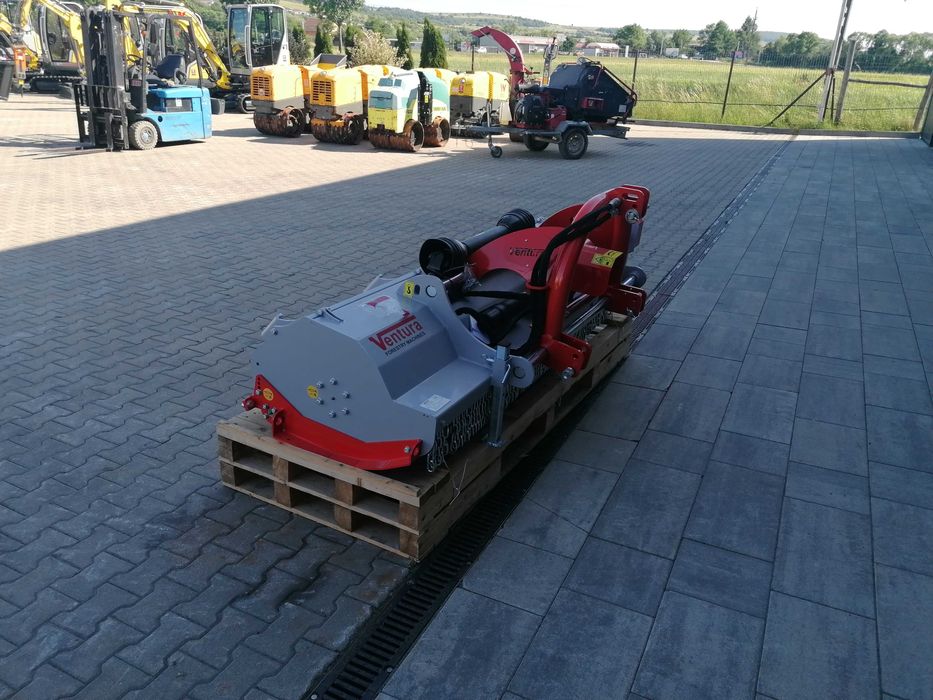 Tocator resturi vegetale VENTURA URAL 200