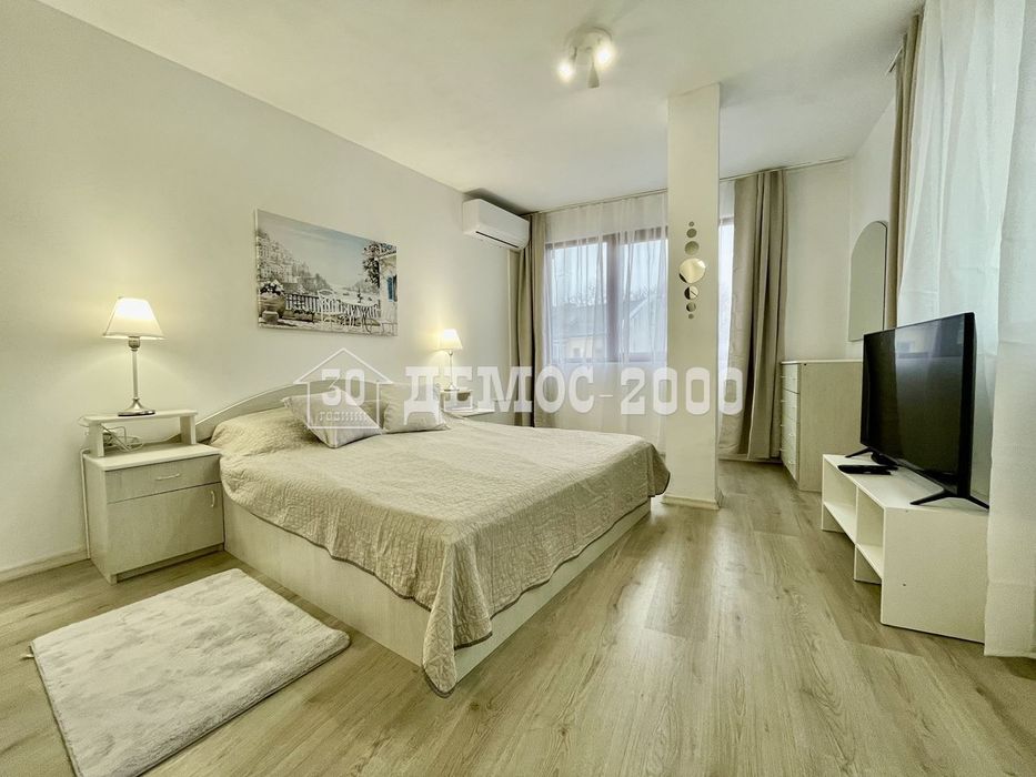 Дава се под наем Тристаен апартамент в Варна, Център - 100 кв.м за 1346.4 € - Снимка #6