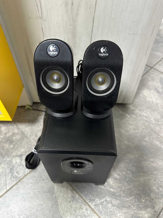 Тонколони , буфер Logitech X-210 2.1 за компютър