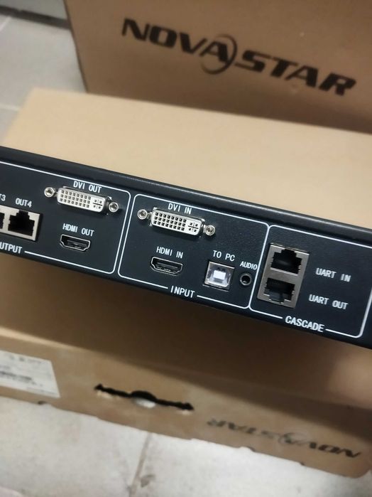 Контроллер Novastar MCTRL660 для светодиодного экрана, 	DVI, HDMI UART