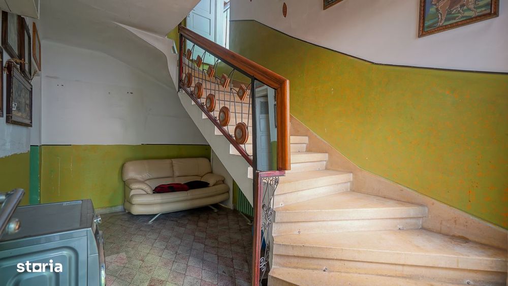 Vanzare Vila  3 Apart  Drumul Poienii  Livada Postei Proprietate Unica