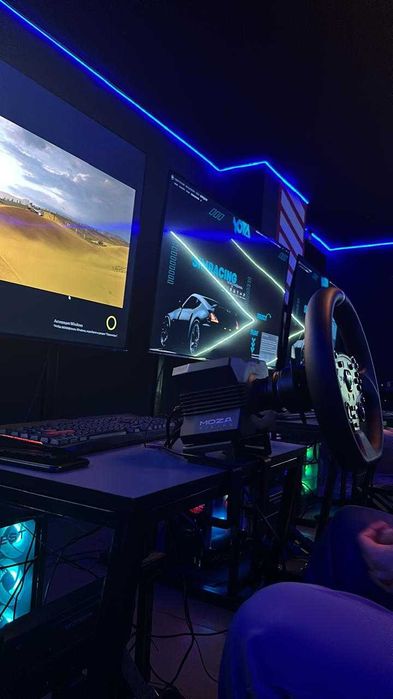 Продам SimRacing Moza R5