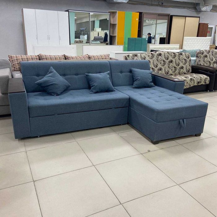 Диван БУ угловой раскладной с нишей для белья. Бесплатная доставка!