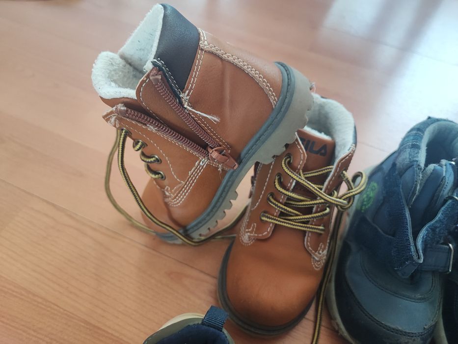 Детски маратонки и боти различни размери