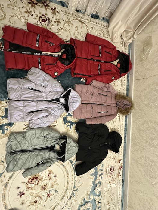 Пуховик и куртки для девочка