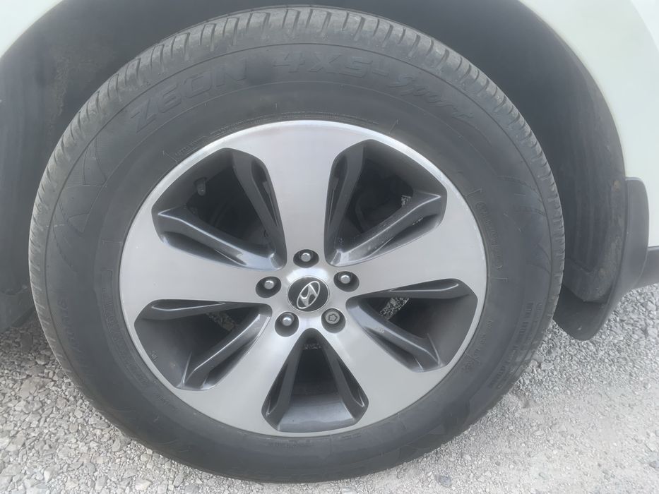 Хюндай Санта Фе 2012 г Фейслифт 2.2 197к с. D4HB