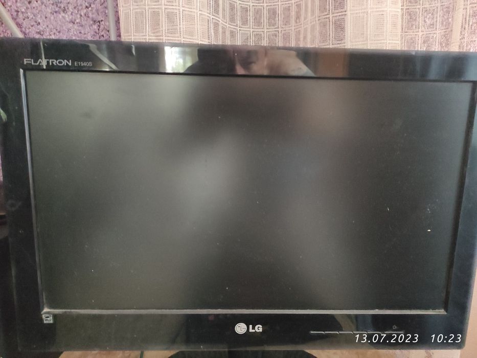 Продам монитор. LG. , за 200.000.