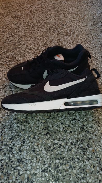 Дамски маратонки найк