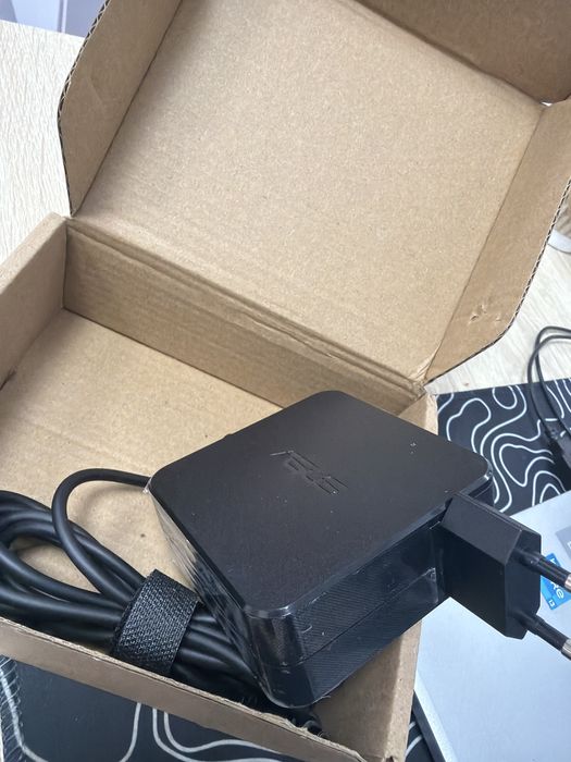 Asus зарядка новый