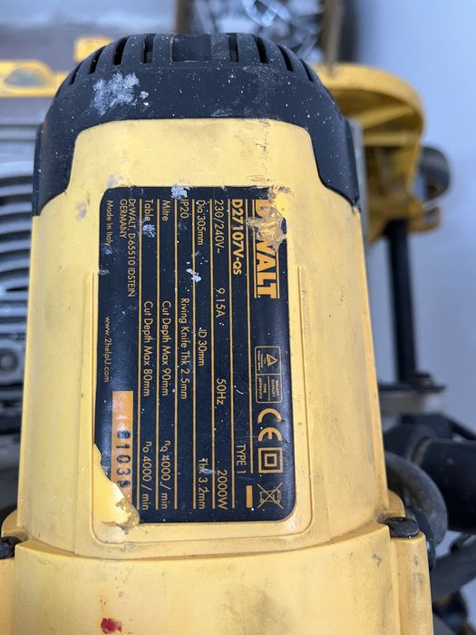 Dewalt D2710 Потапящ циркуляр 2/1 2000w