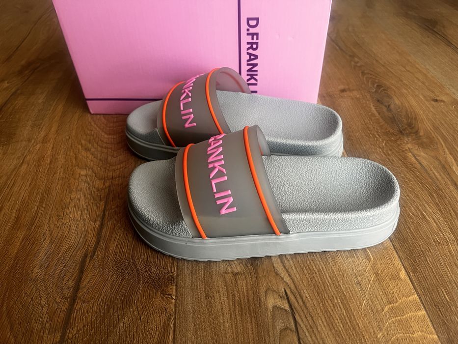 НОВИ! Дамски чехли 37 размер