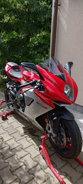 MV Agusta F3 800