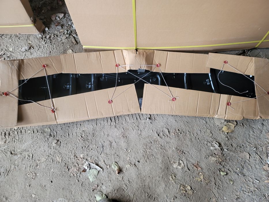 Дверь капот тойота хайс H200