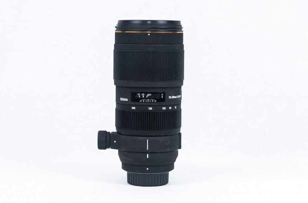 Sigma 70-200 mm f/2.8 EX APO DG HSM pentru montura Nikon F