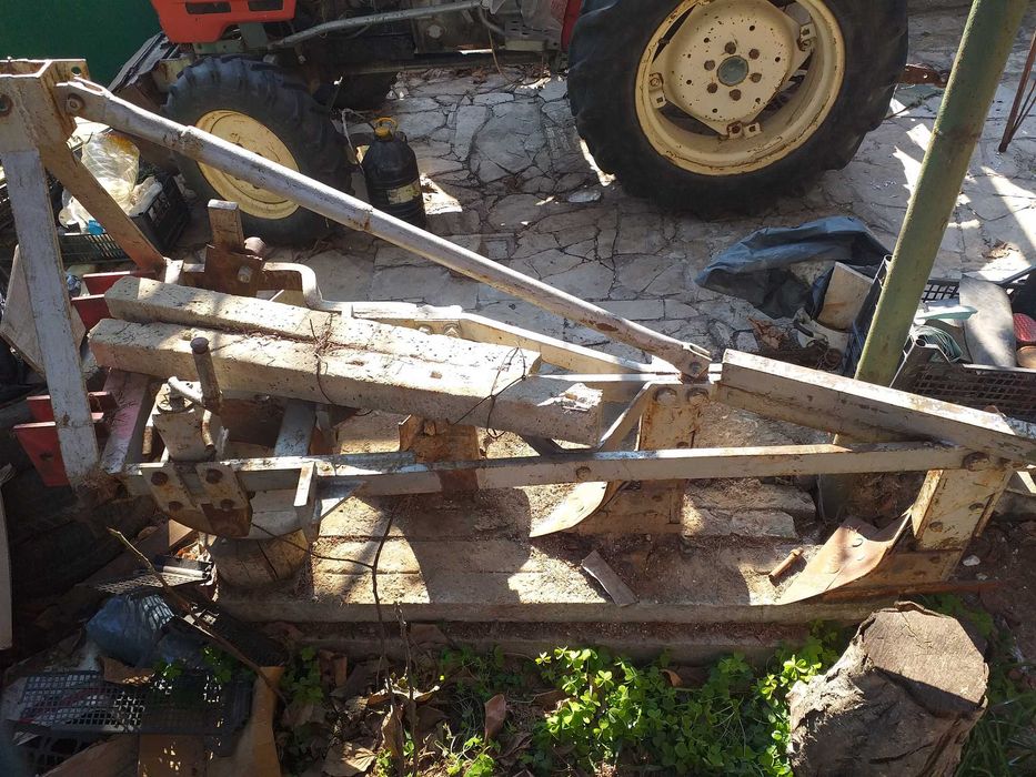 плуг за малък трактор