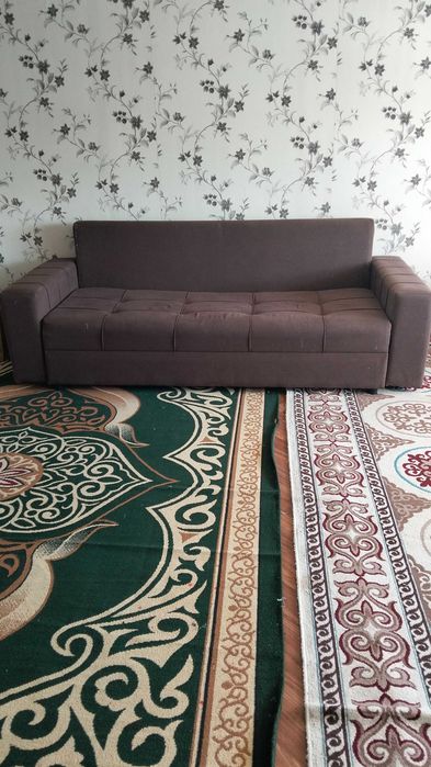 Продам диван в отличном состоянии