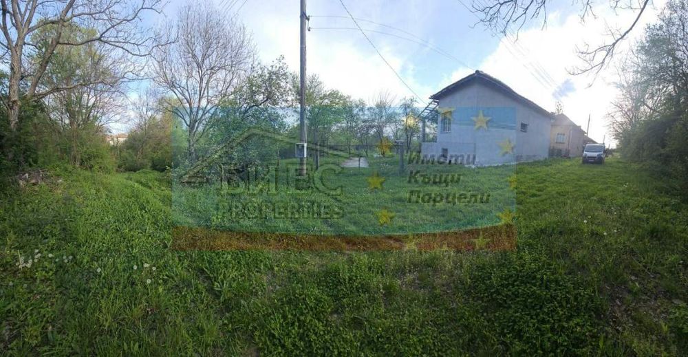 Къща в с. Равнище