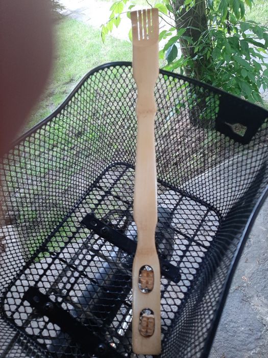 Gheara din lemn pt.scarpinat si masaj