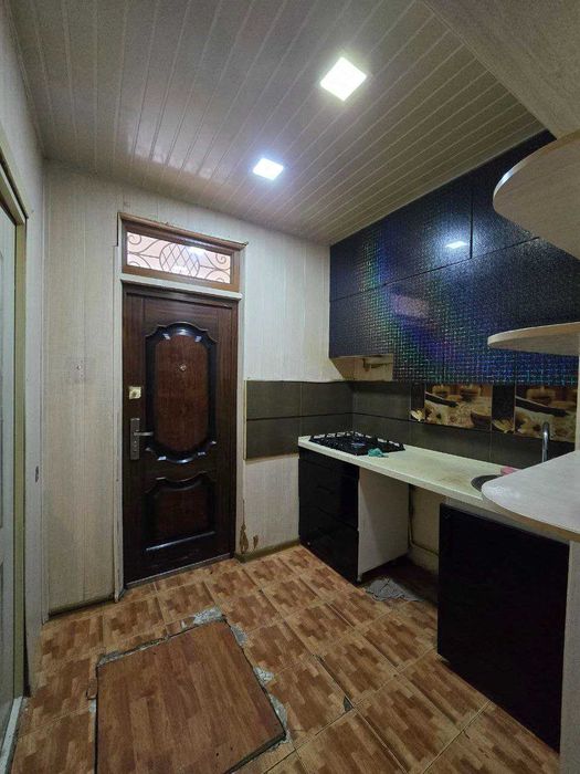 Продаётся 2-х комнатная квартира Юнусабад-13 2/1/5 Пустая ключи сразу