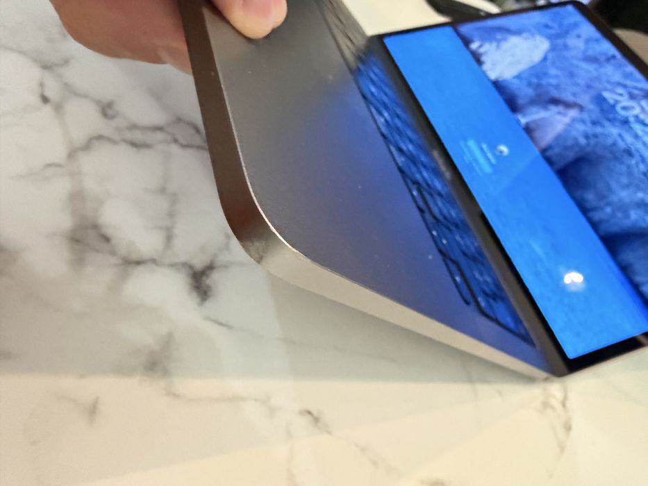 Продавам MacBook Pro 13” M1 (2020)