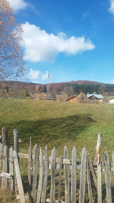 Teren 1237 mp Zona Poduri Trăisteni Prahova