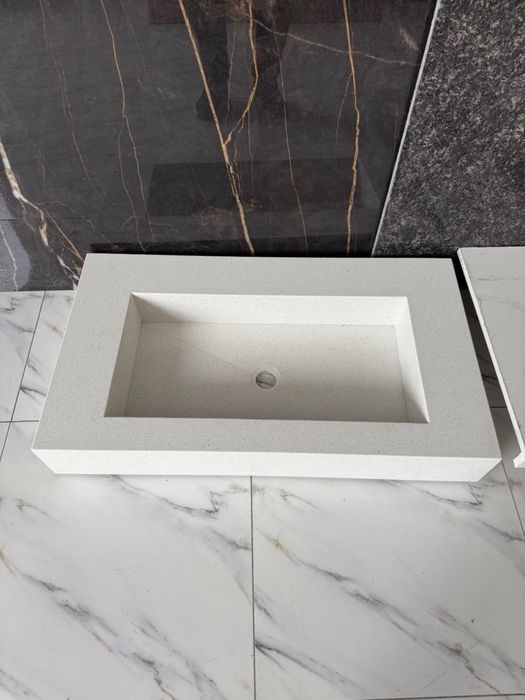 Rakvina Moyka kuxnya granit kvars kafel