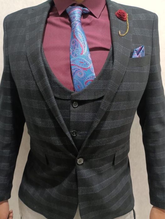 Классический костюм