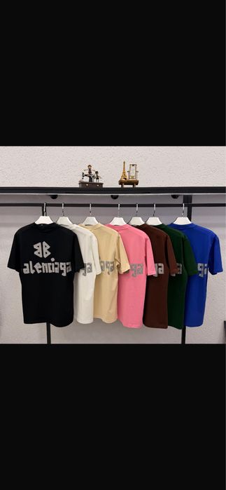 Tricouri balenciaga !!