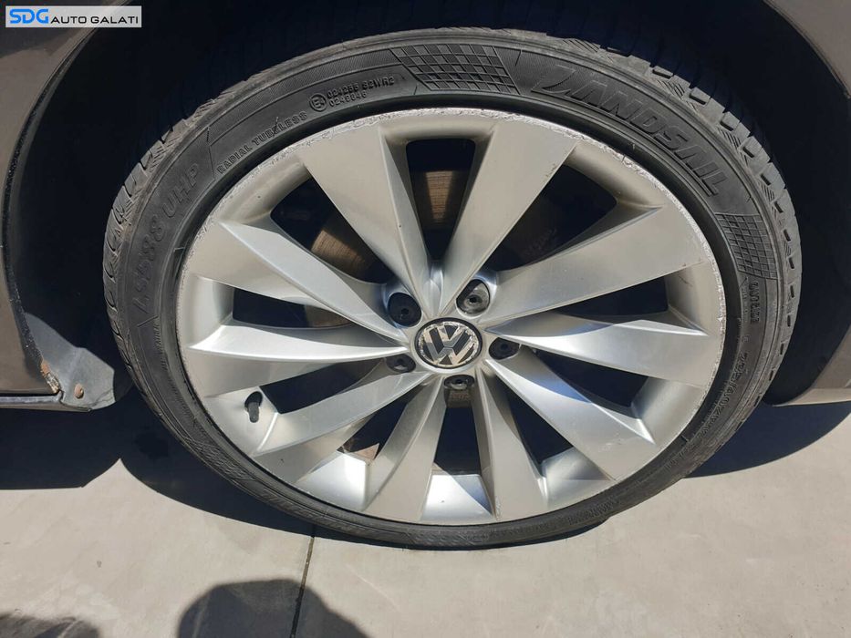 Set 4 Jante Roti Aliaj INTERLAGOS 225 235 40 18 R18 5x112 Volkswagen Passat B5 1997 - 2001 Cod 3C8601025D [C3883]